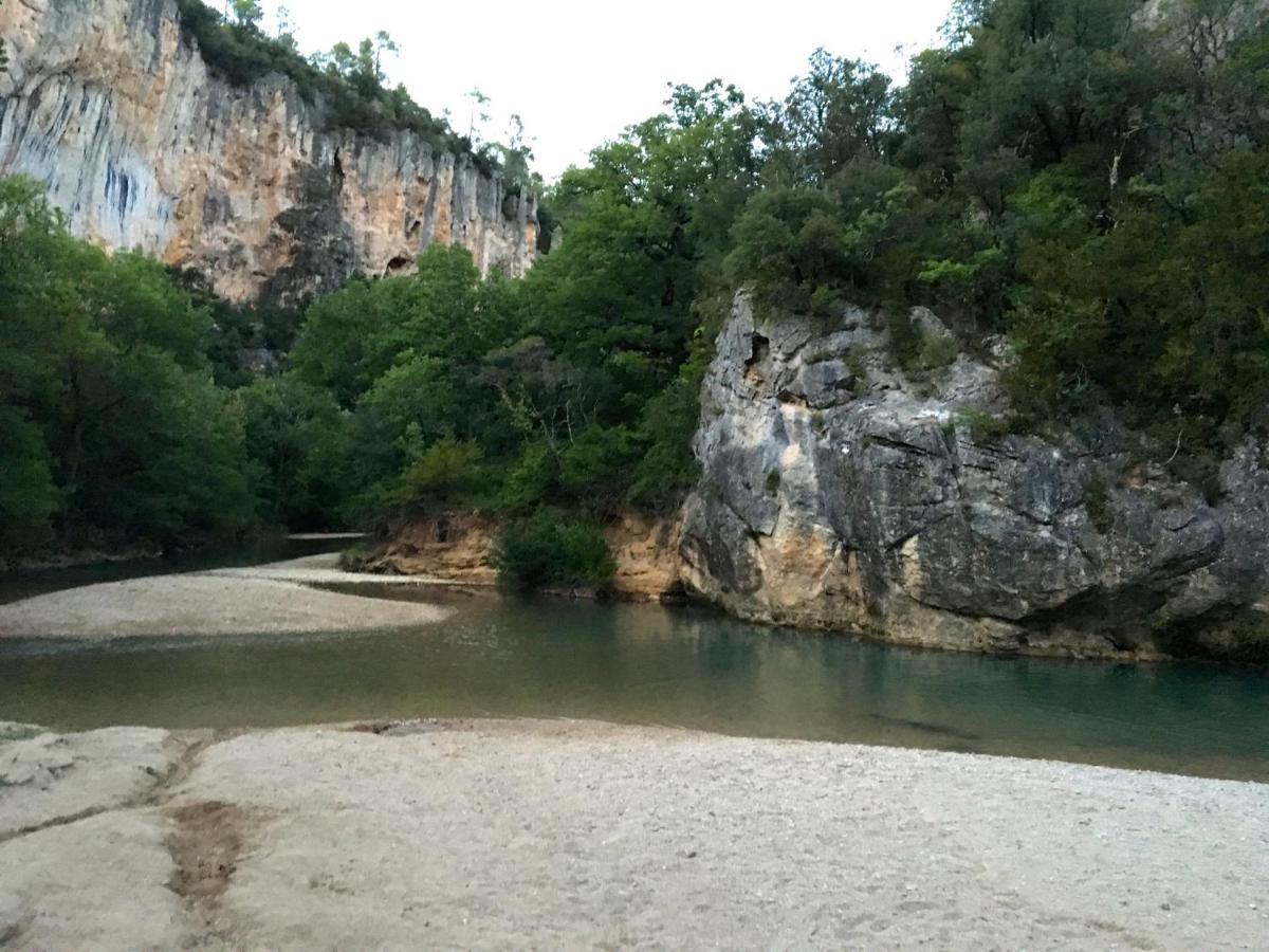 La Villa Aux Oliviers Le Val Esterno foto