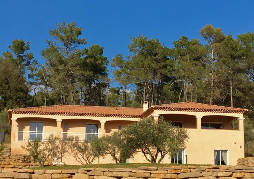 La Villa Aux Oliviers Le Val Esterno foto